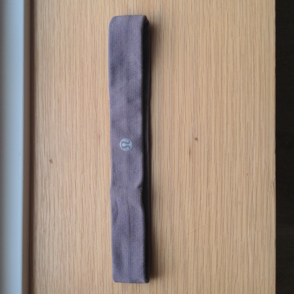 Lululemon thin elastic headband